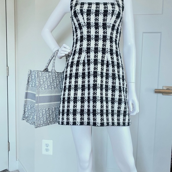 Maje tweed dress size 36 (runs small in bust) - Picture 8 of 12